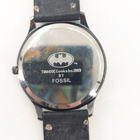Vintage 1989 Fossil Batman Silver Black Leather Watch - Picture 4 of 10